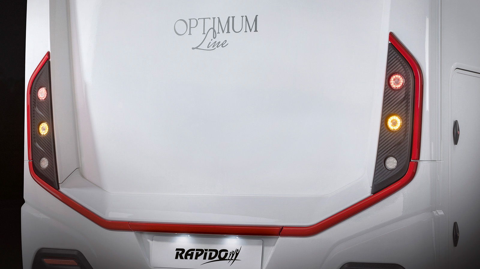 FOTOGRAFÍAS EN EL INTERIOR RAPIDO Autocaravana 696F